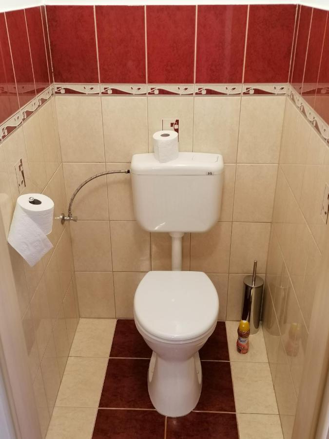 Joe Apartman Кёсег Экстерьер фото